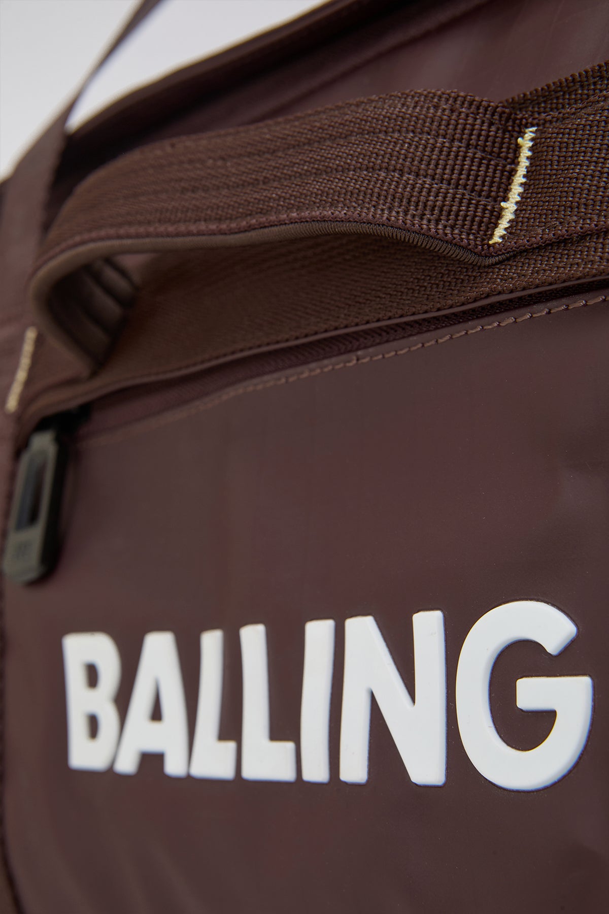 Alter/2 Bolso Duffel Carob Imagen 6